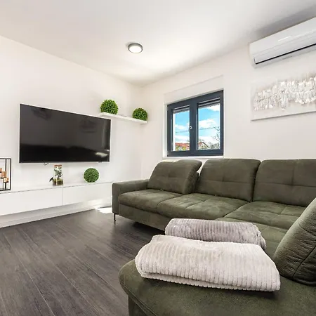 Ro&lu Zadarvillas Villa